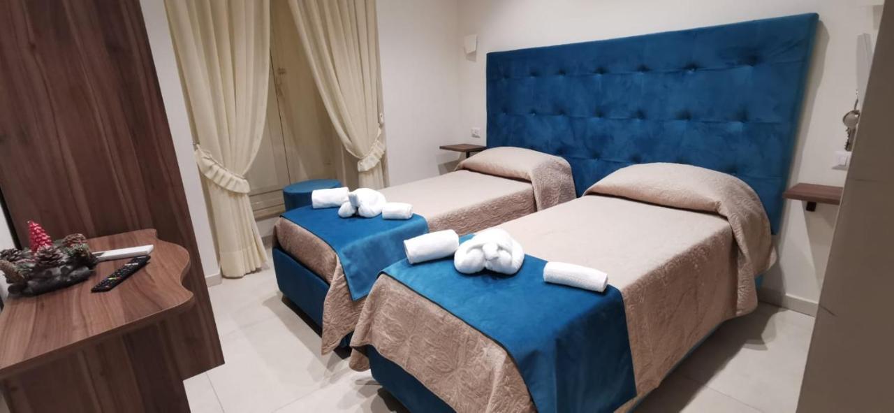 Amore Napoletano Napoli Bagian luar foto