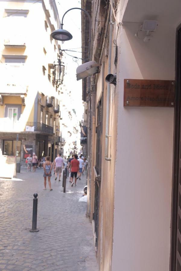 Amore Napoletano Napoli Bagian luar foto